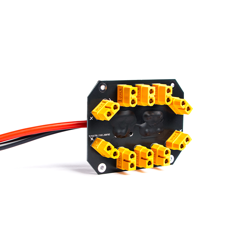 لوحة شحن متوازية من Flyroun XT - مراجعة Drone Battery Parallel Board وسعره